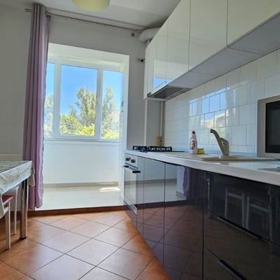 Rental of spacious 2-room apartments, 55 m², in Tomis Nord district, Constanța, Romania